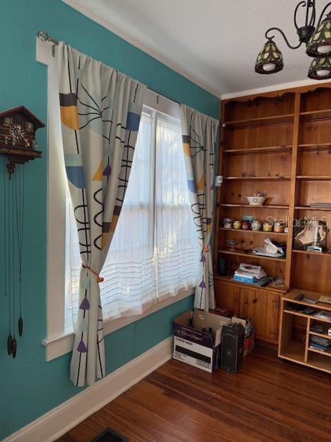 Image 14 of 53 For 1654 East Avenue