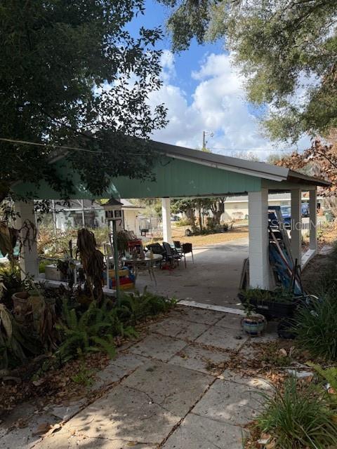 Image 34 of 53 For 1654 East Avenue