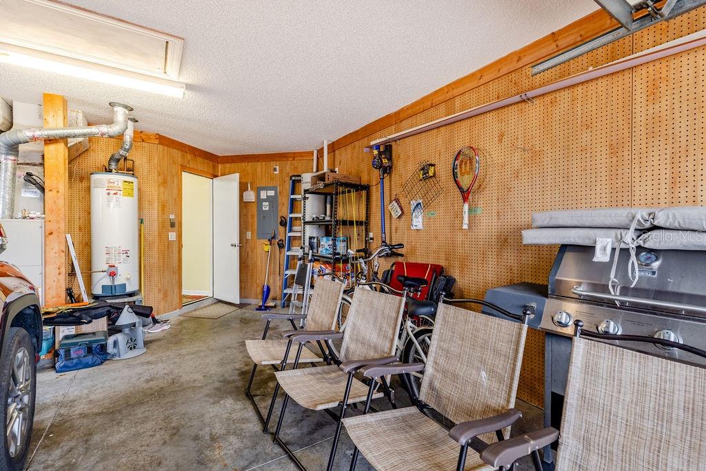 Image 27 of 45 For 6555 Wilander Street