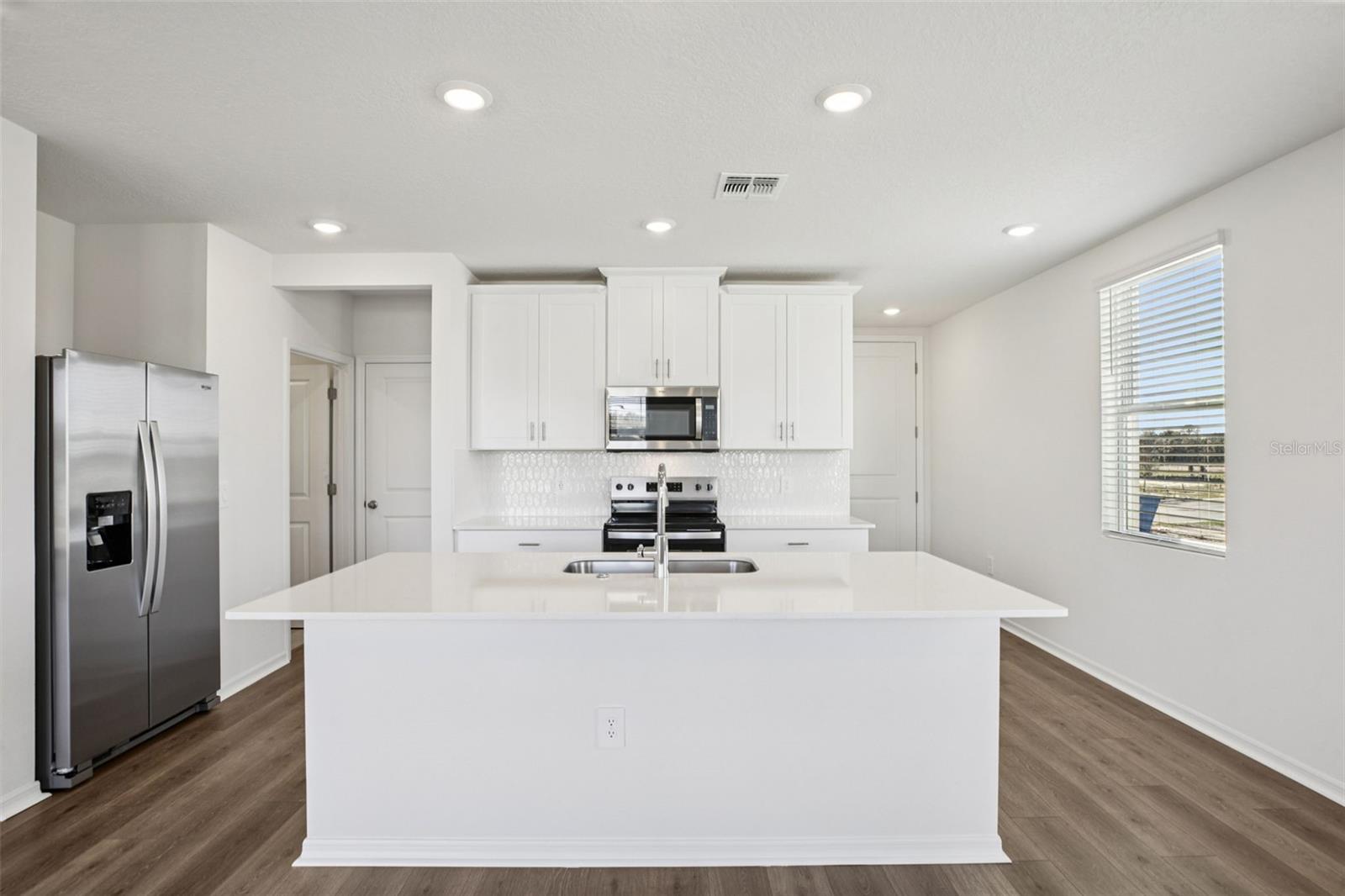 Image 9 of 42 For 698 Muhly Way