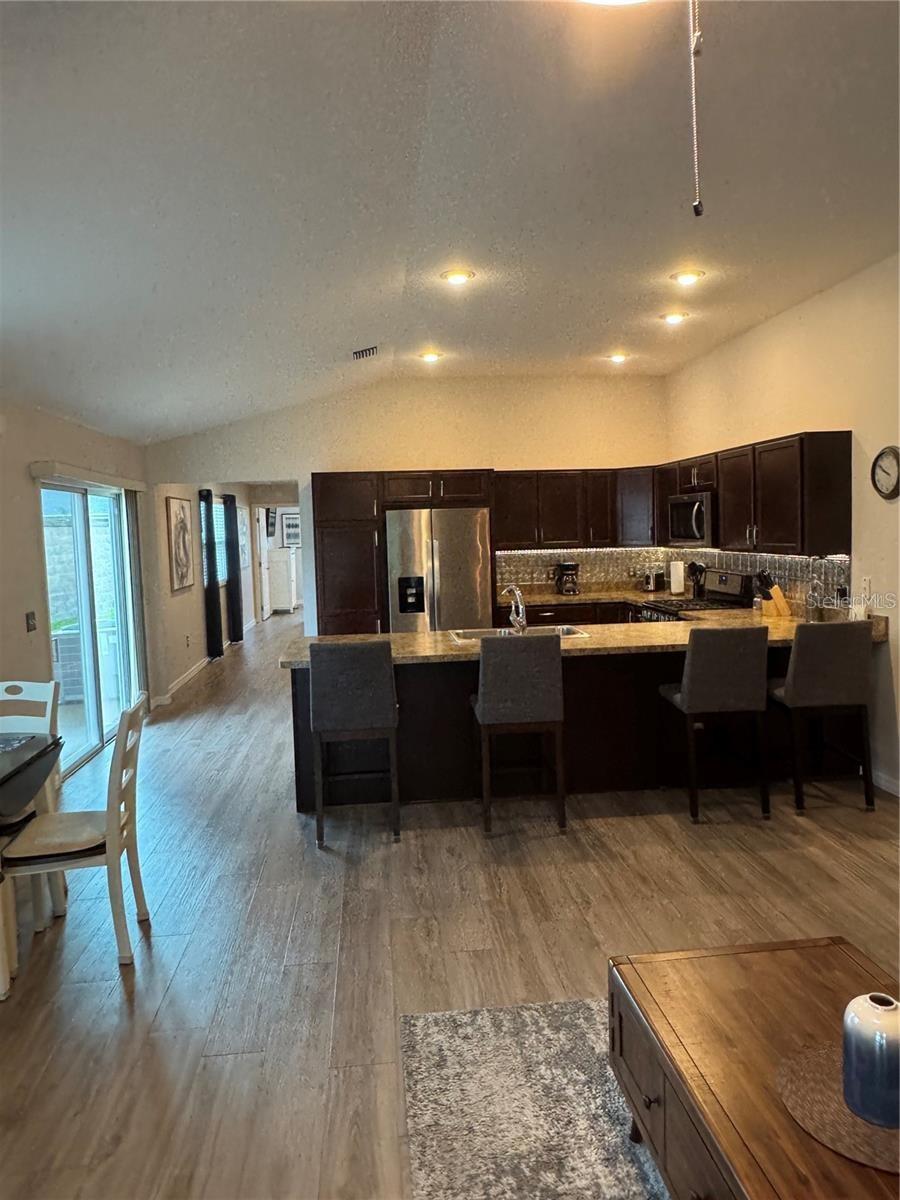 Image 6 of 22 For 2436 Hill Street