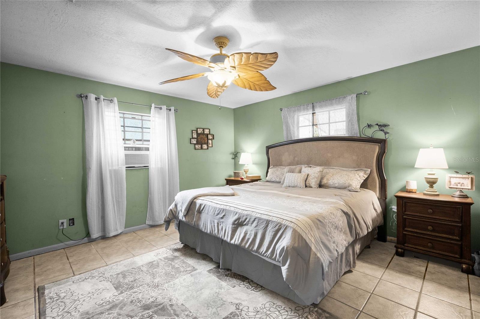 Image 13 of 46 For 12237 Cr 727