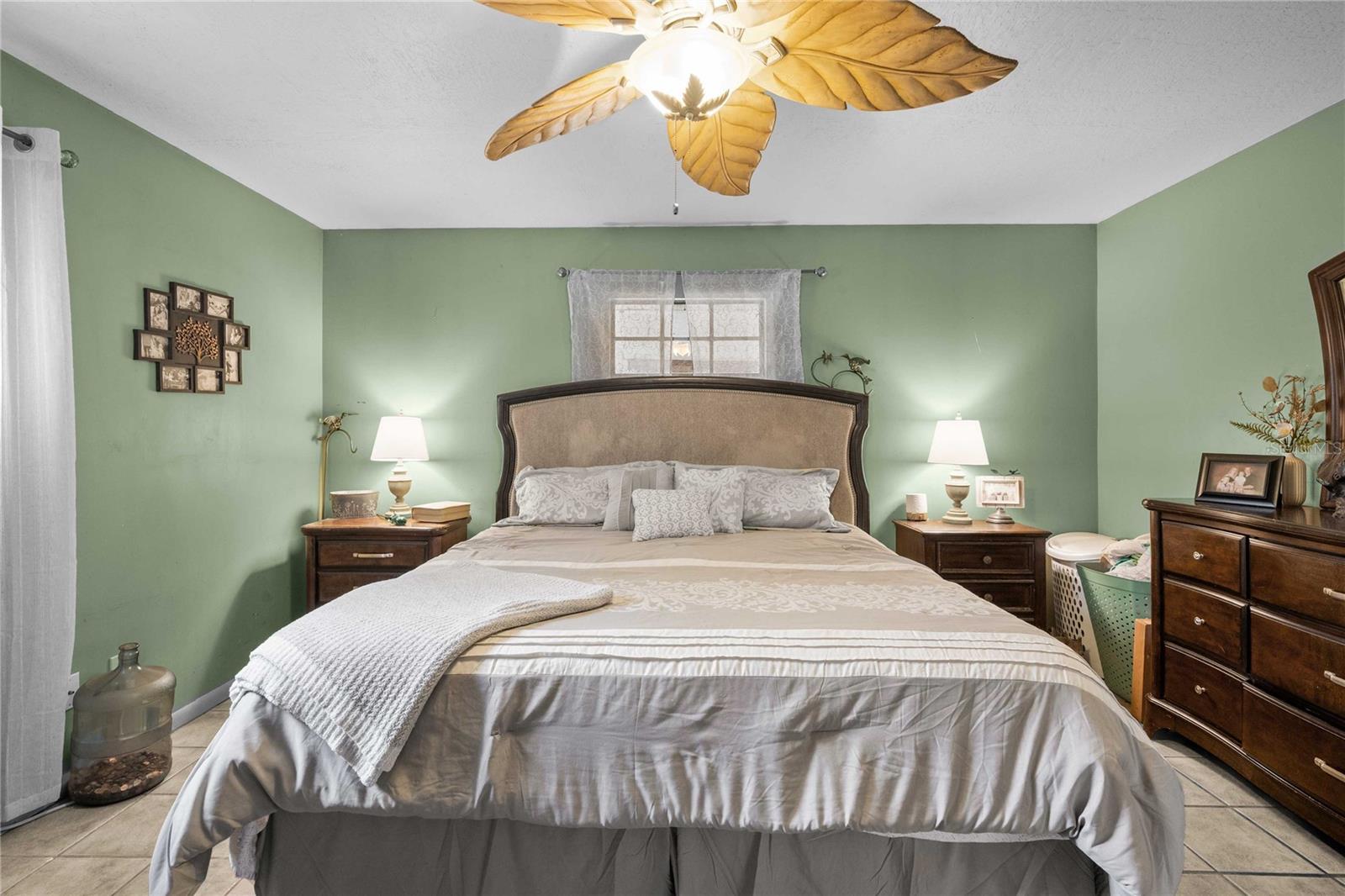 Image 14 of 46 For 12237 Cr 727