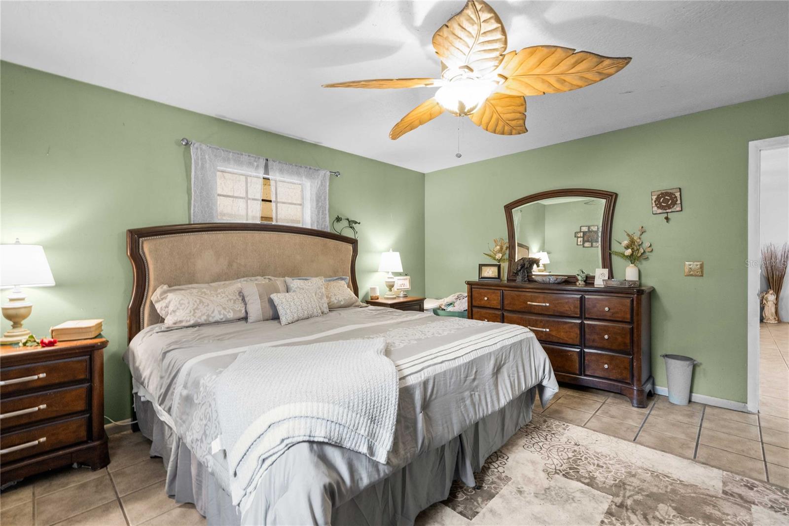 Image 15 of 46 For 12237 Cr 727