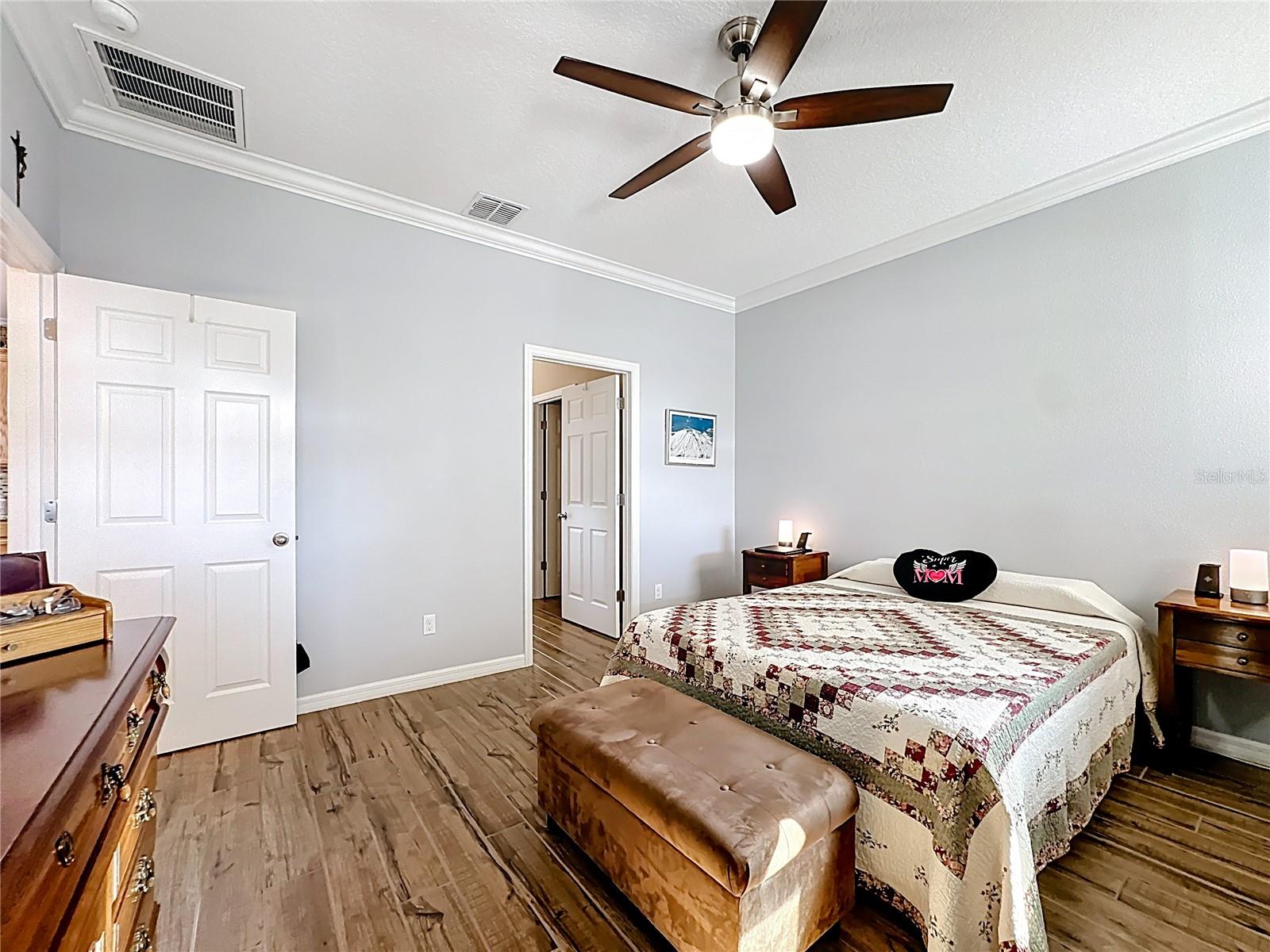 Image 18 of 46 For 13000 Yale Bluff Drive