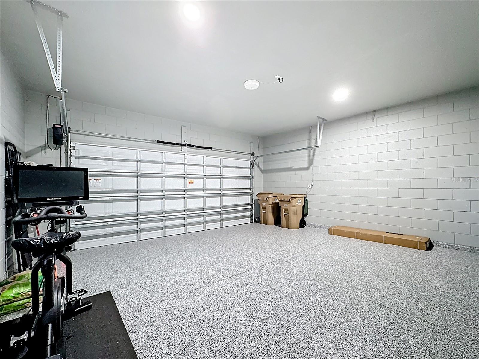 Image 28 of 46 For 13000 Yale Bluff Drive