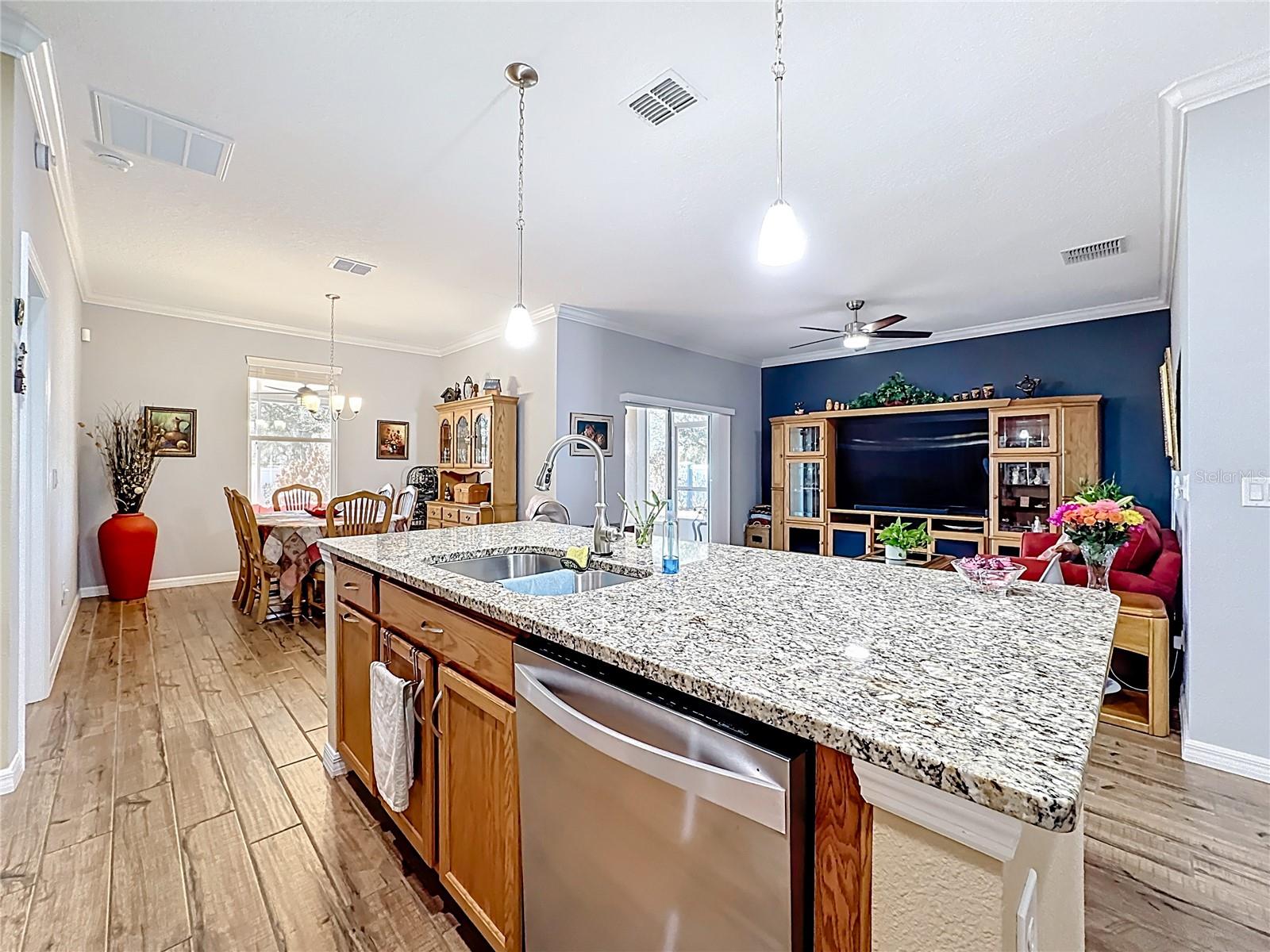 Image 9 of 46 For 13000 Yale Bluff Drive