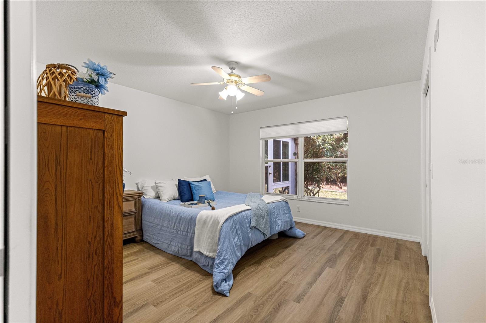 Image 22 of 62 For 1134 Salido Avenue