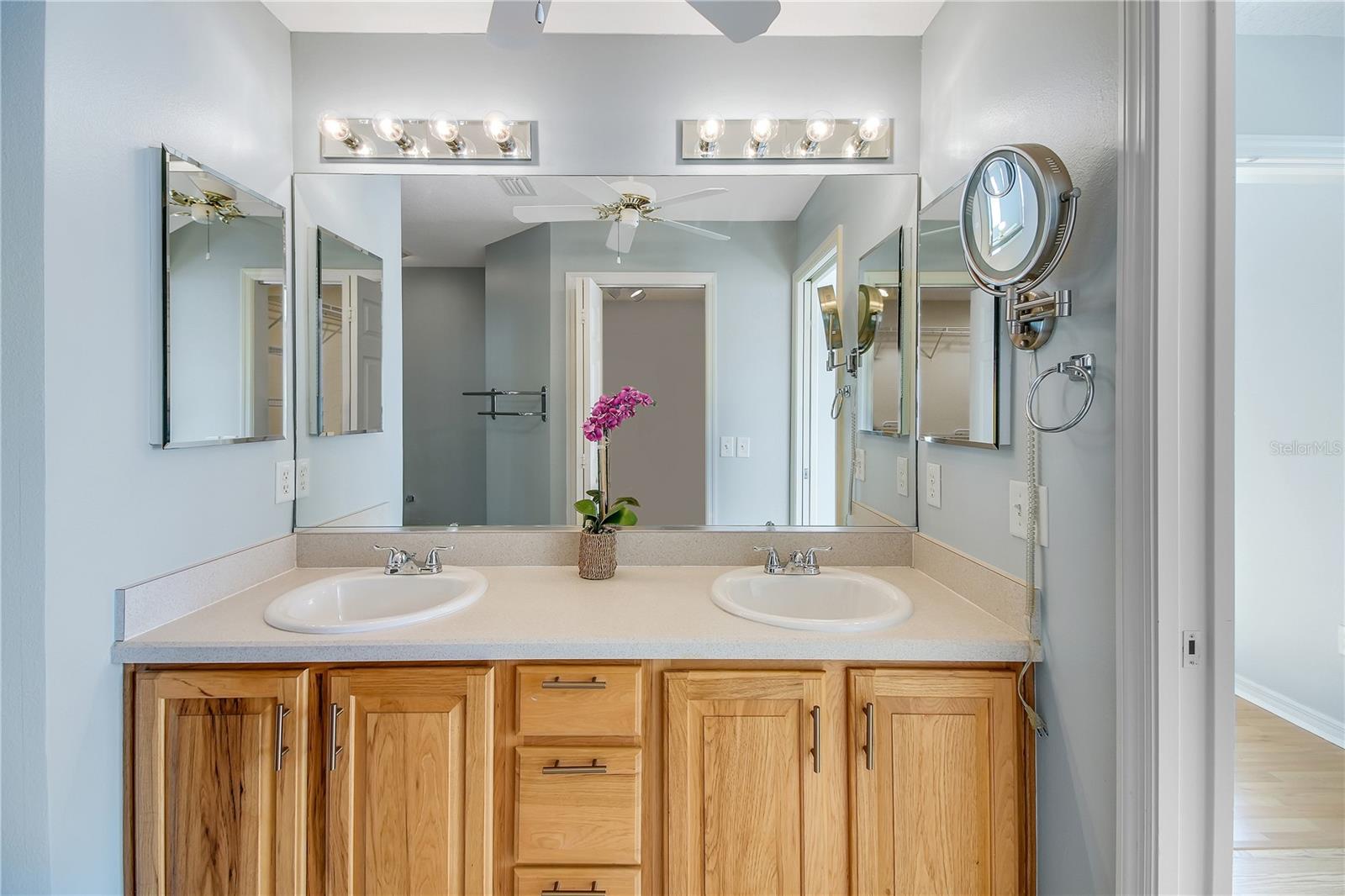 Image 39 of 49 For 17283 94th Coults Circle