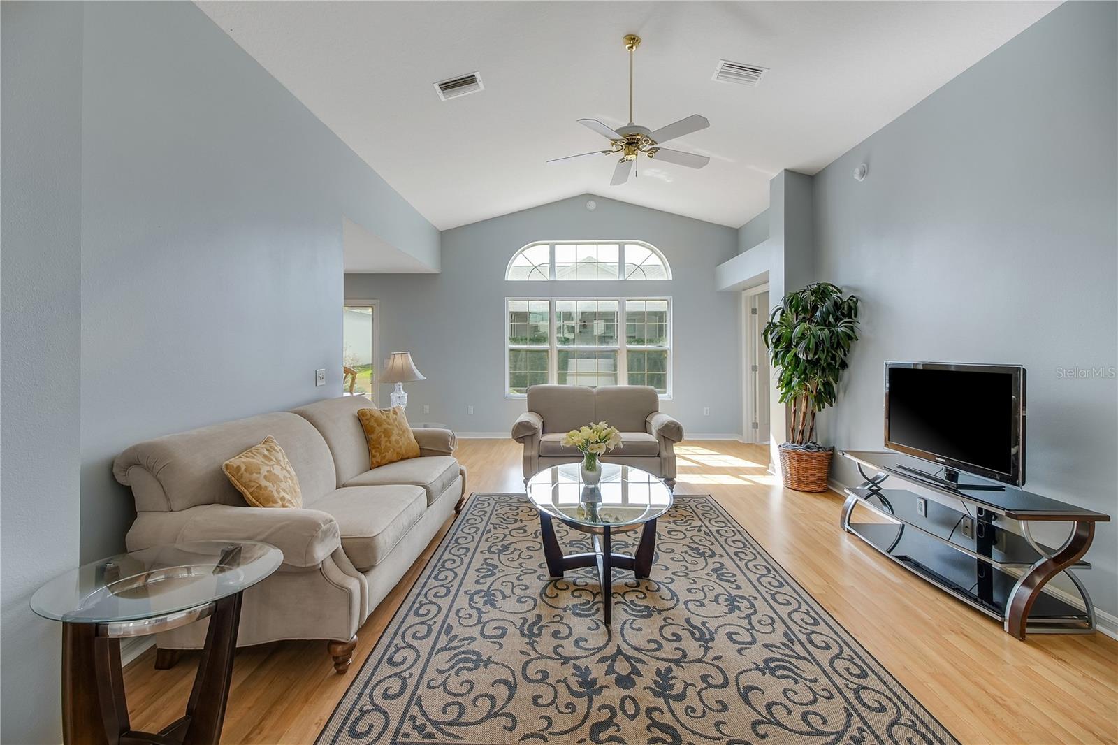 Image 8 of 49 For 17283 94th Coults Circle