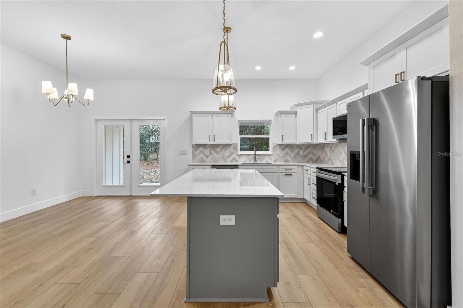 Image 15 of 32 For 1511 County Road 243a