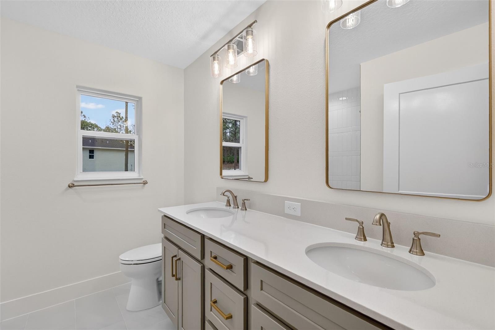 Image 26 of 32 For 1511 County Road 243a