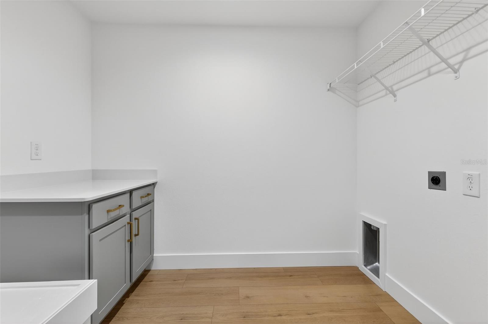 Image 28 of 32 For 1511 County Road 243a