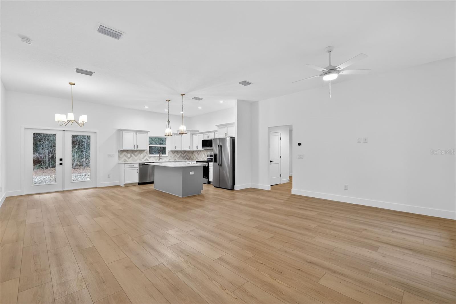 Image 4 of 32 For 1511 County Road 243a