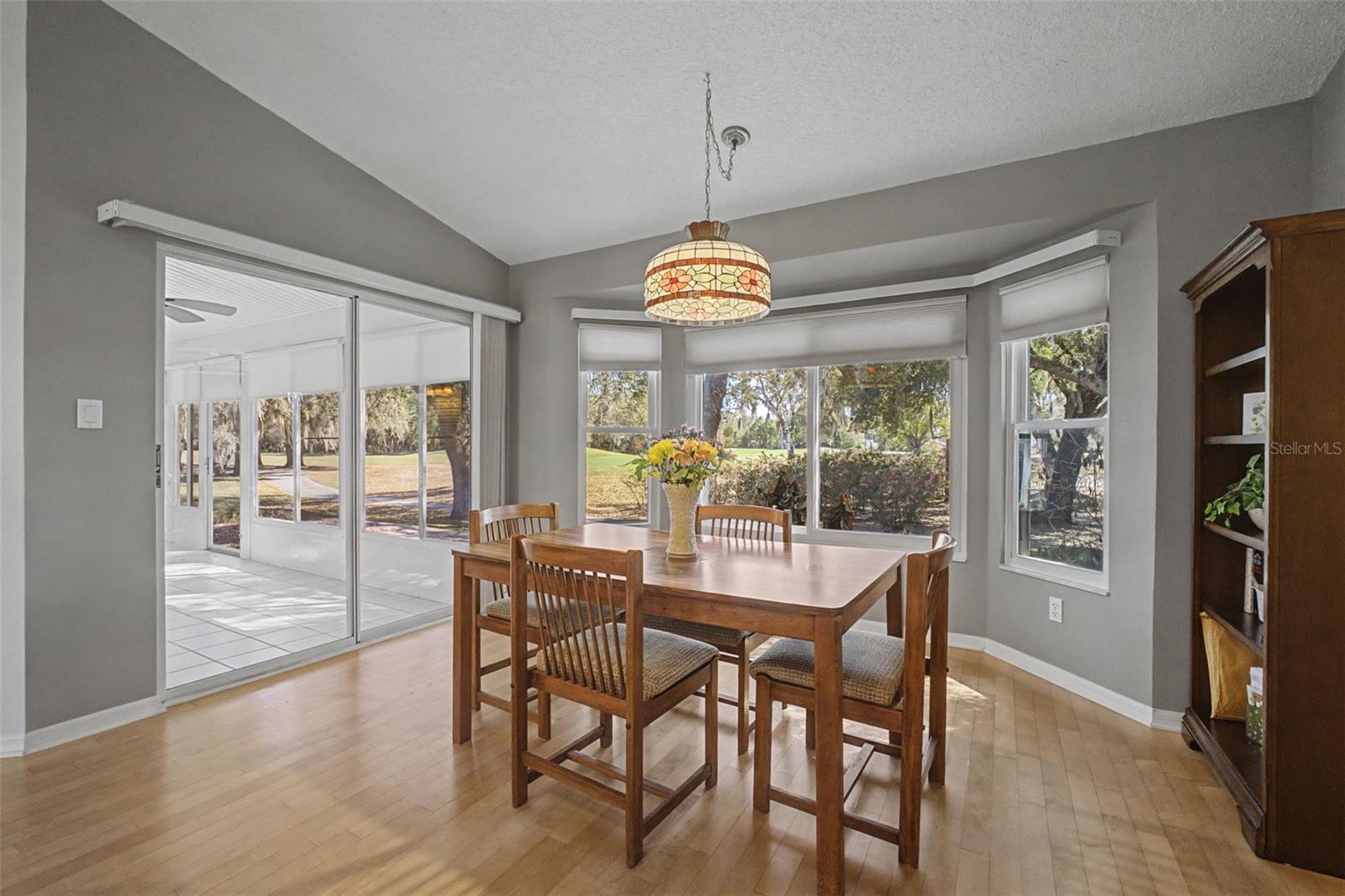 Image 11 of 29 For 4532 River Ridge Drive