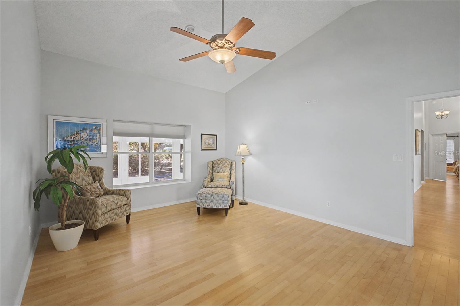 Image 15 of 29 For 4532 River Ridge Drive