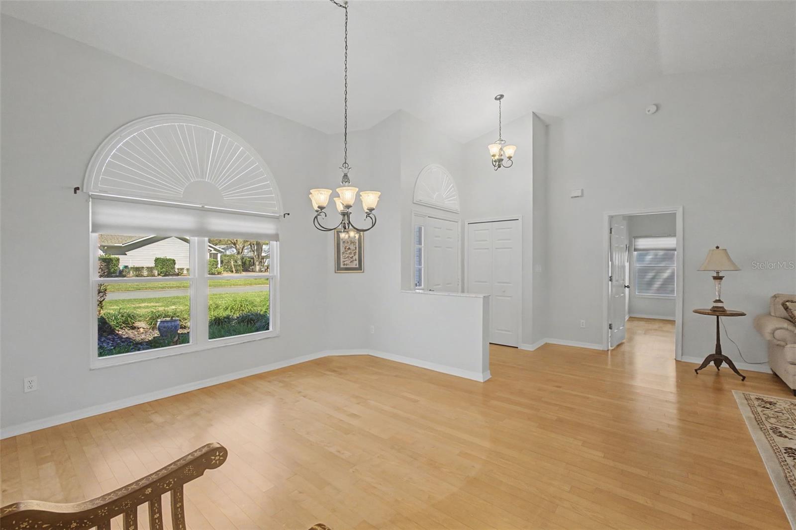 Image 8 of 29 For 4532 River Ridge Drive