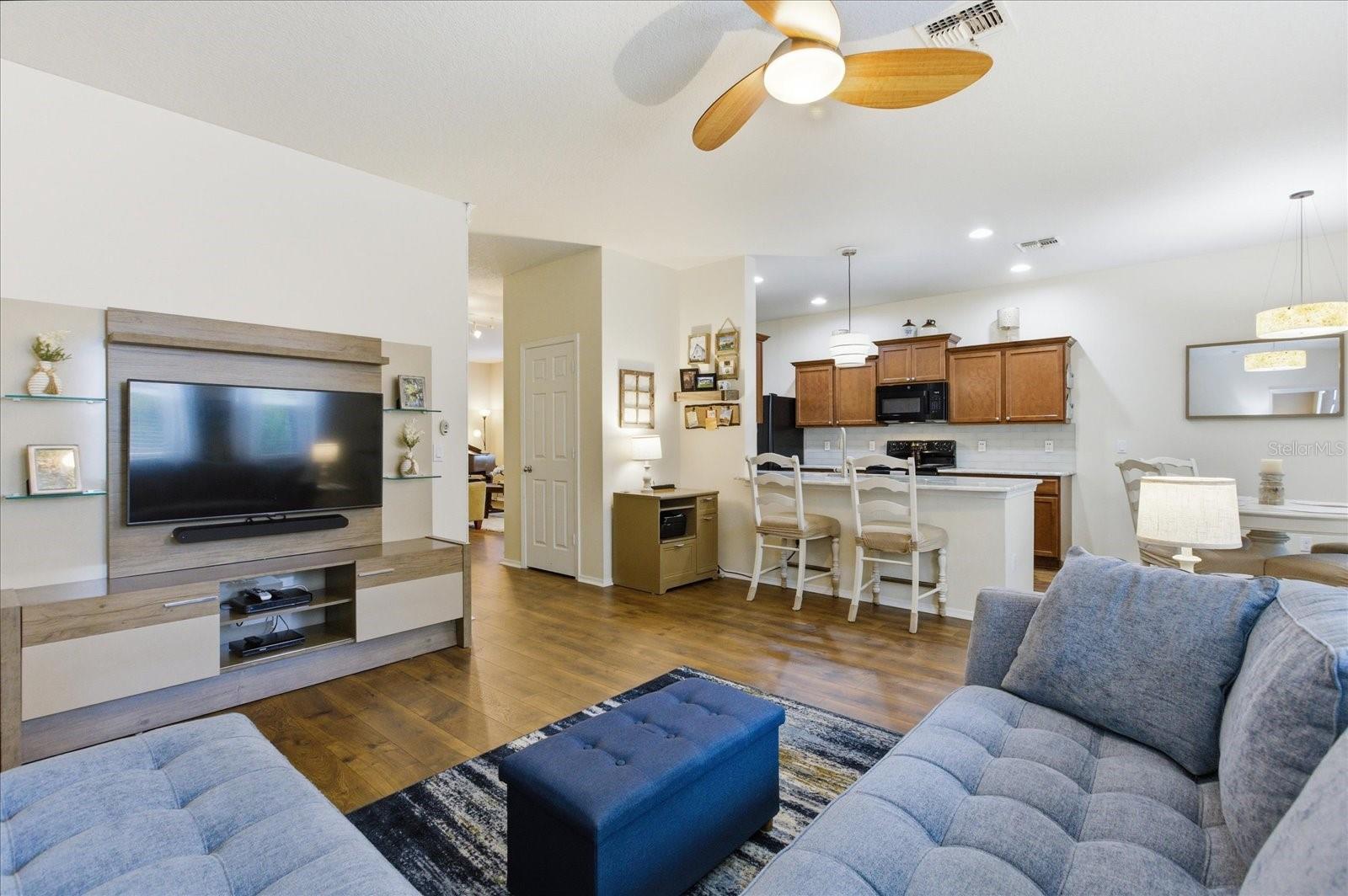 Image 12 of 44 For 20900 Oldenburg Loop