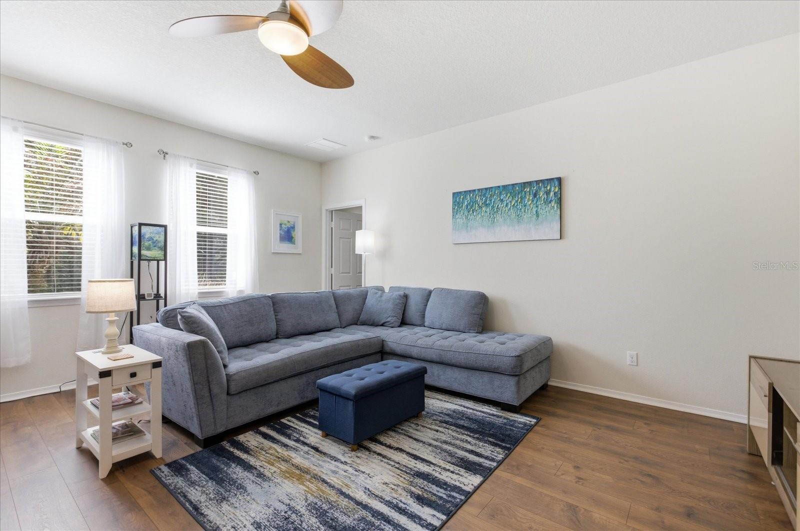 Image 14 of 44 For 20900 Oldenburg Loop