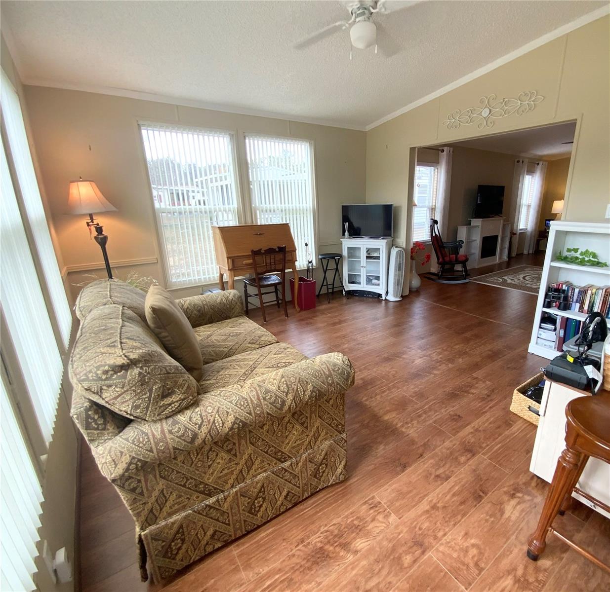 Image 10 of 27 For 4842 130th Place