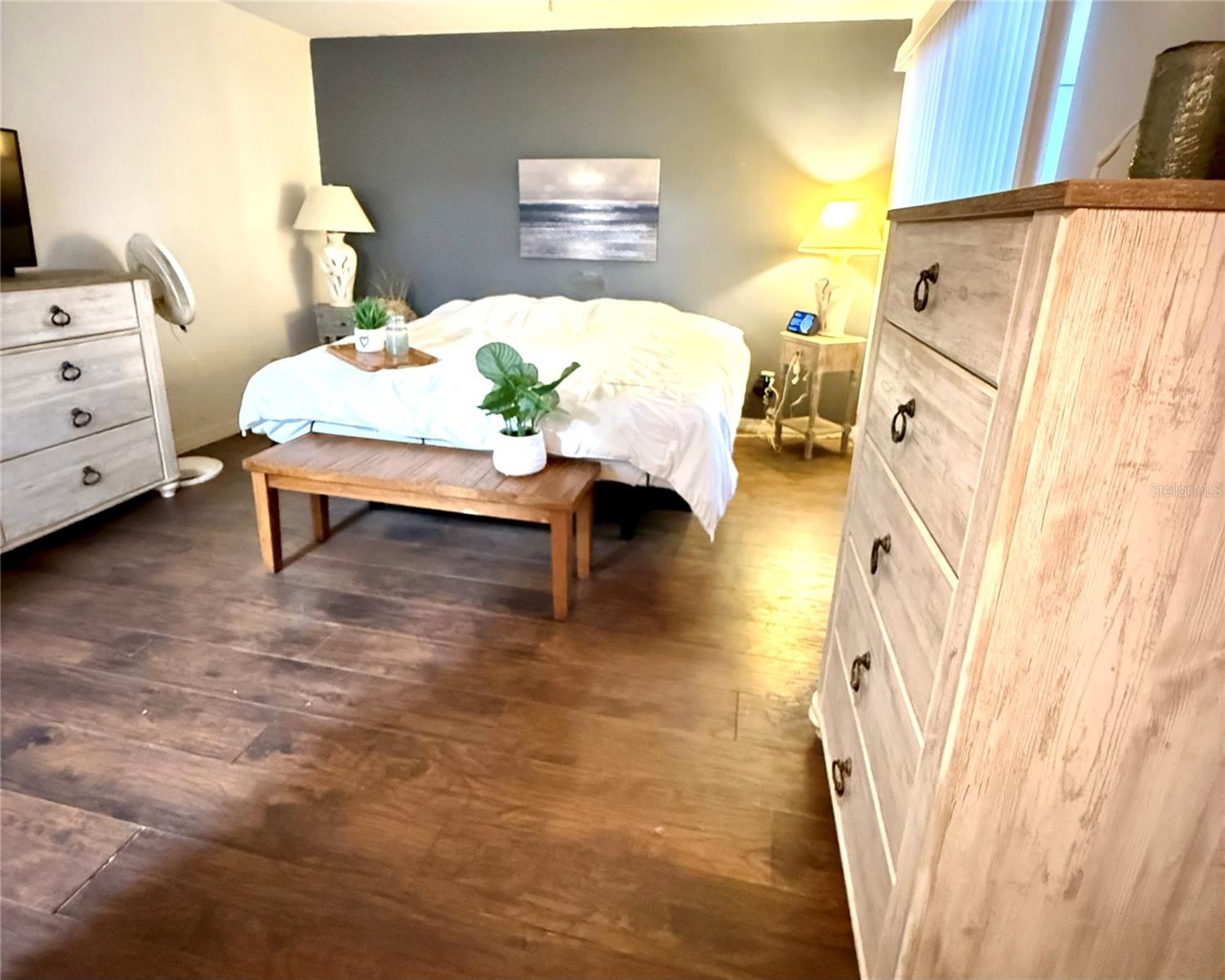 Image 18 of 28 For 1100 Martinique Drive 105