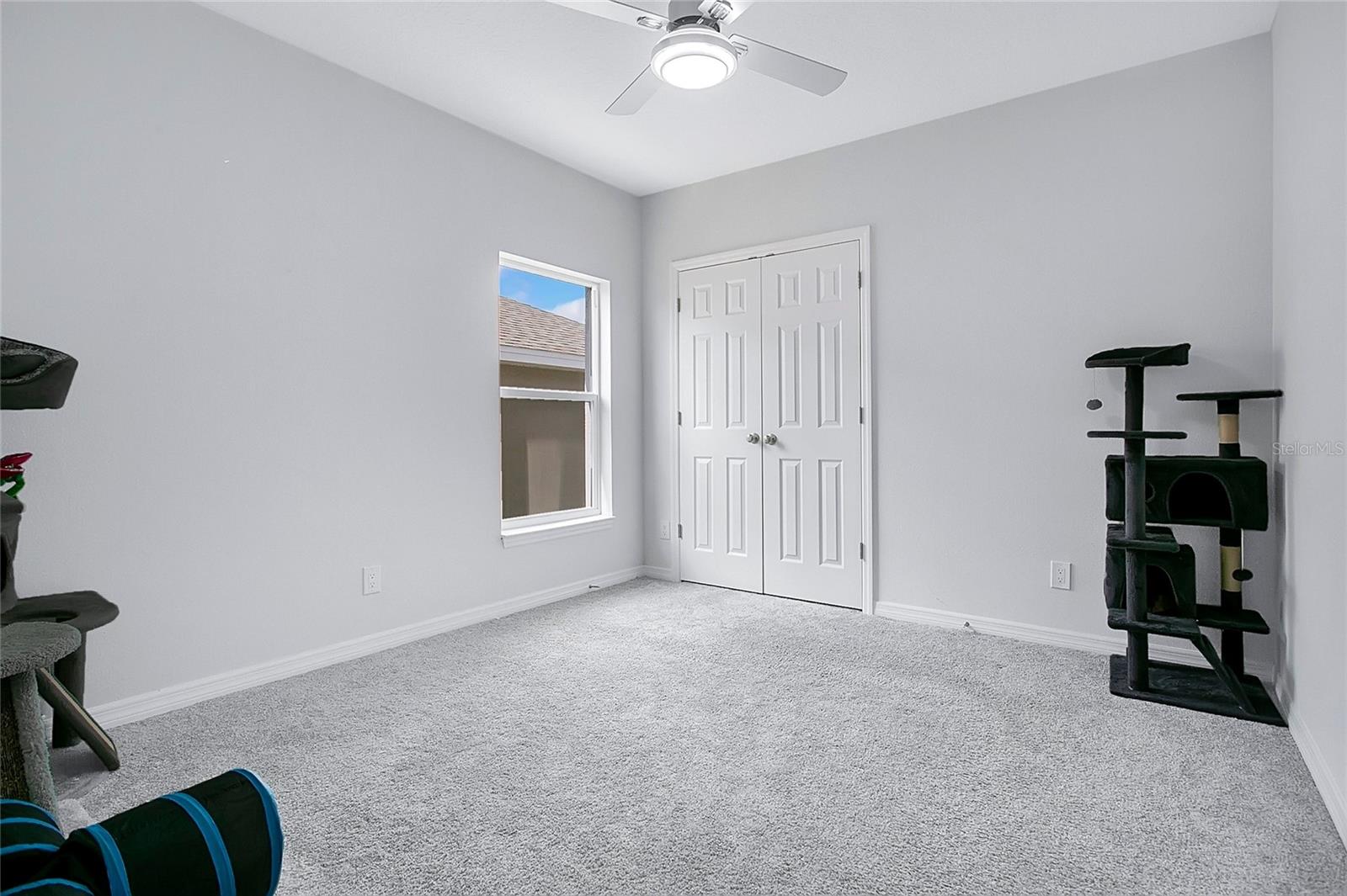 Image 7 of 29 For 427 Ironside Trail Drive