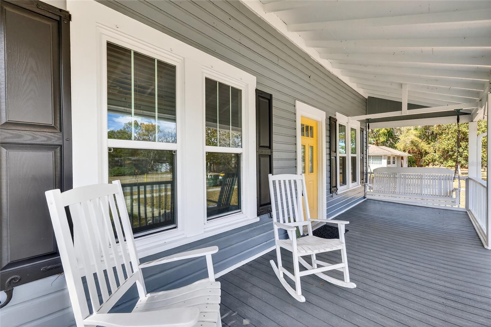 Image 3 of 42 For 92 Trowell Avenue