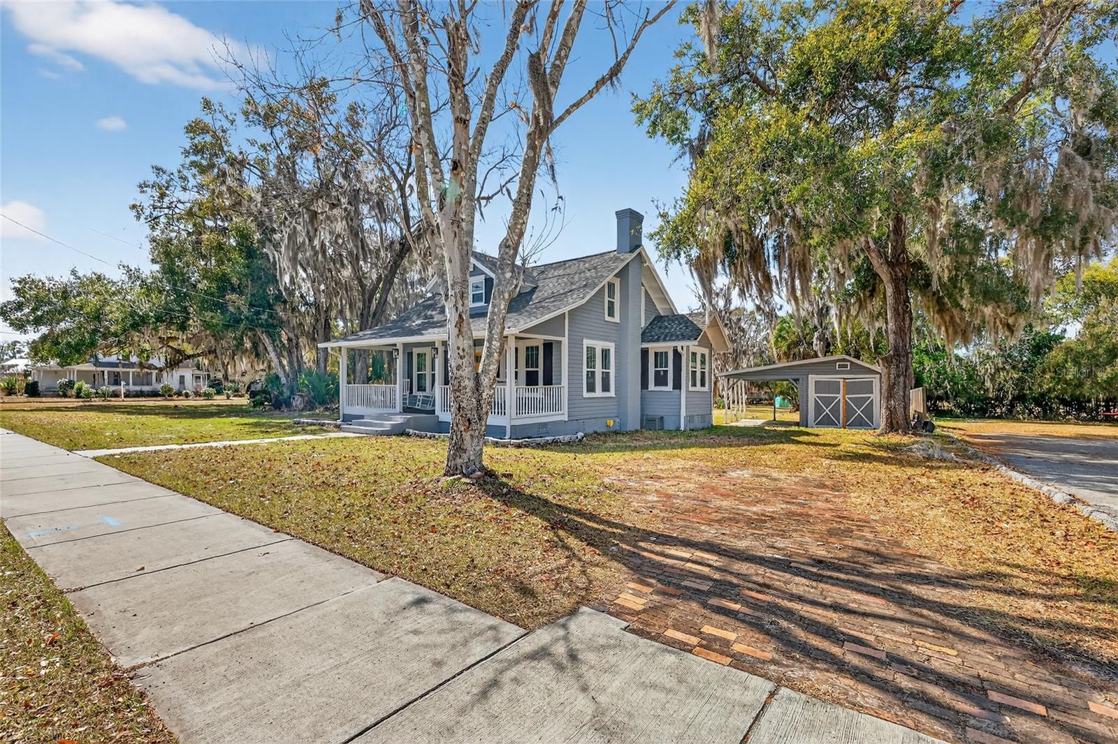 Image 6 of 42 For 92 Trowell Avenue