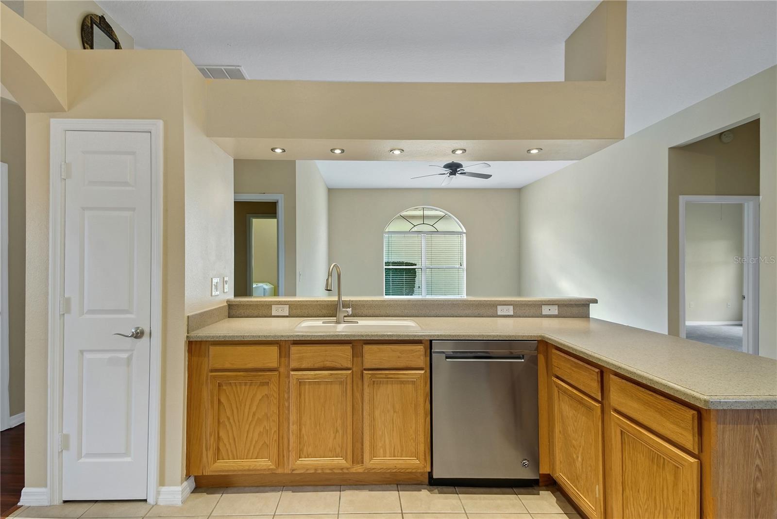 Image 8 of 42 For 3715 Mulberry Grove Loop