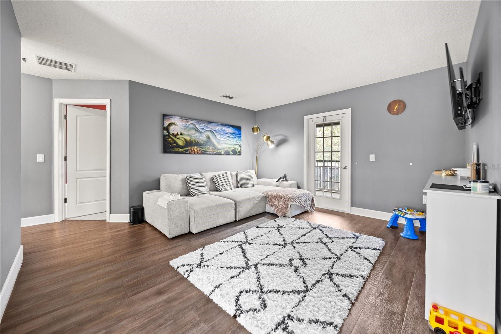 Image 18 of 36 For 5066 Rishley Run Way