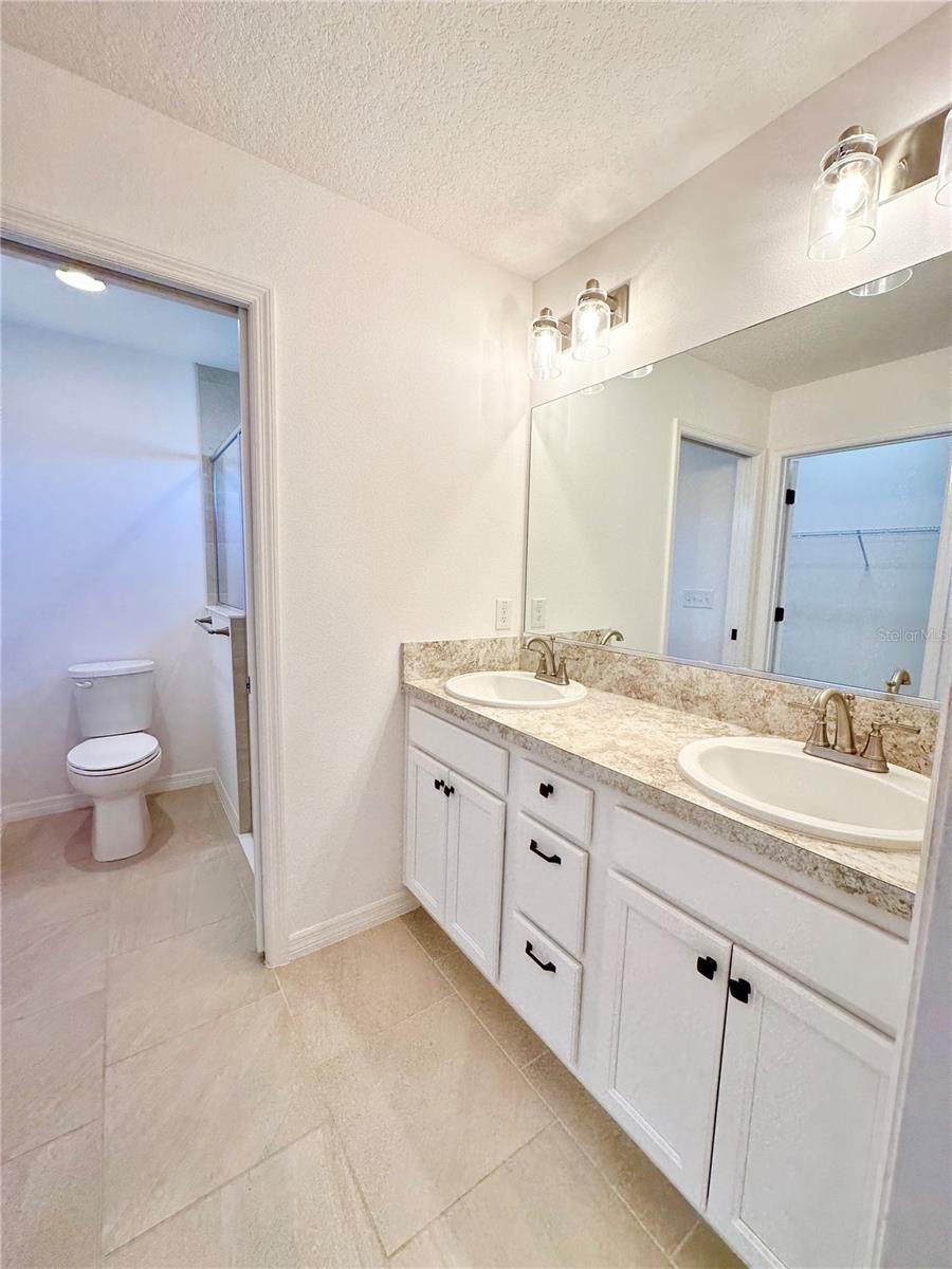 Image 22 of 34 For 6203 Milagros Court