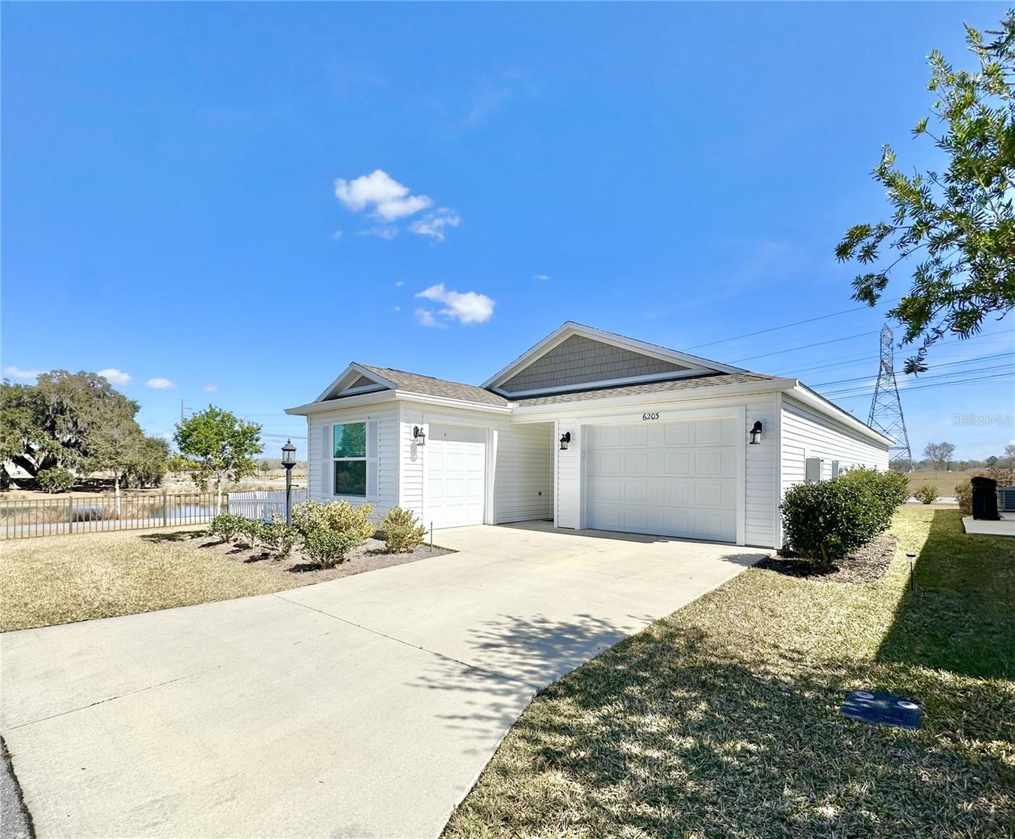 Image 29 of 34 For 6203 Milagros Court