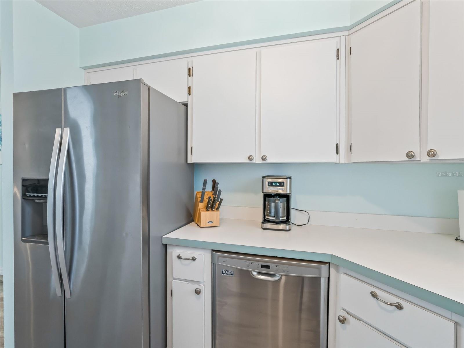 Image 20 of 49 For 1605 Selkirk Drive