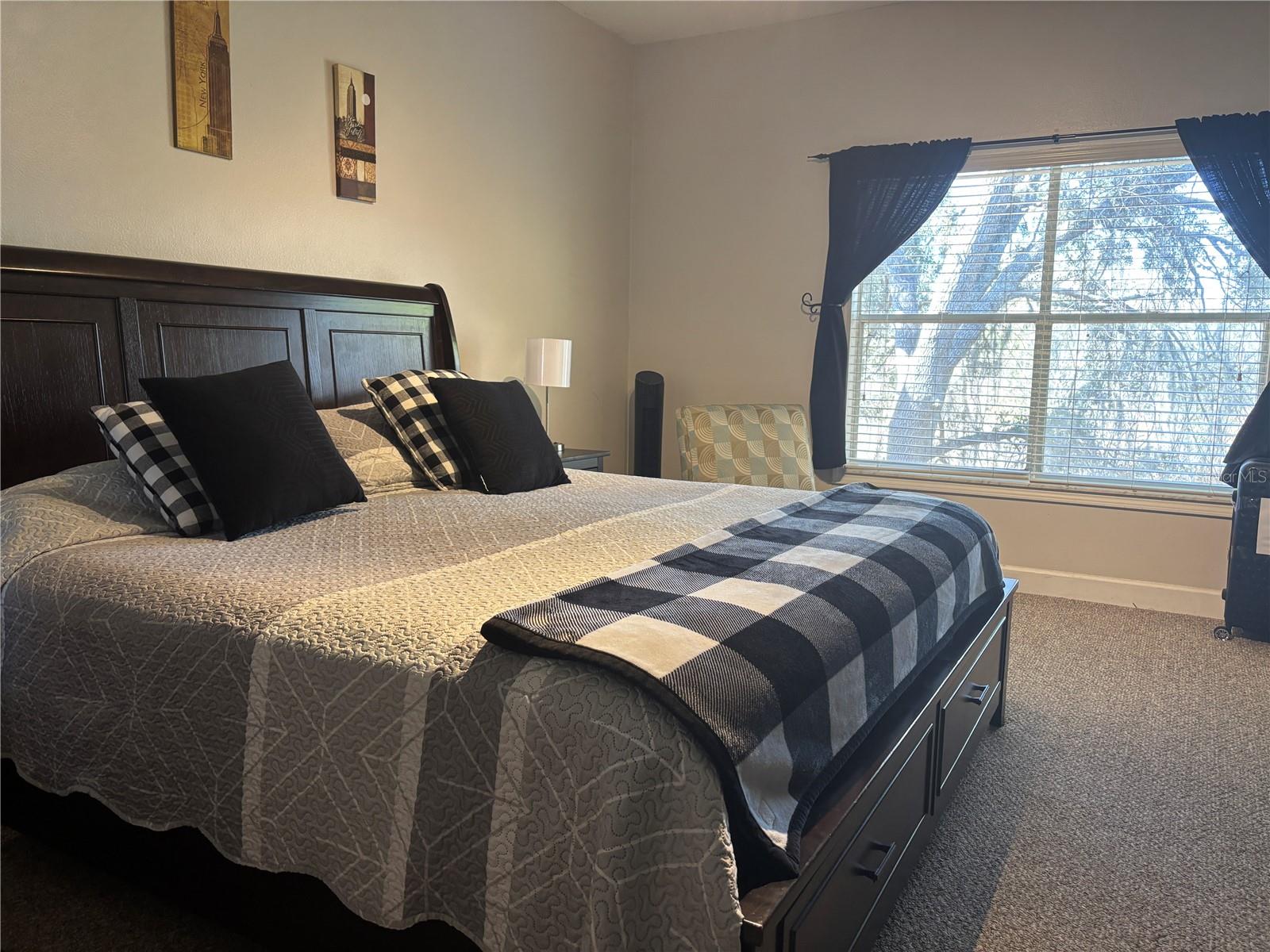 Image 11 of 22 For 8838 Coral Palms Court B