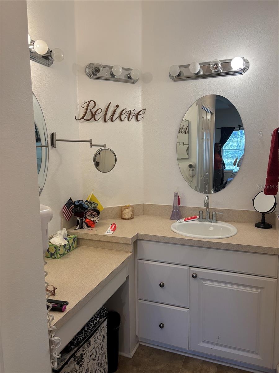 Image 15 of 22 For 8838 Coral Palms Court B