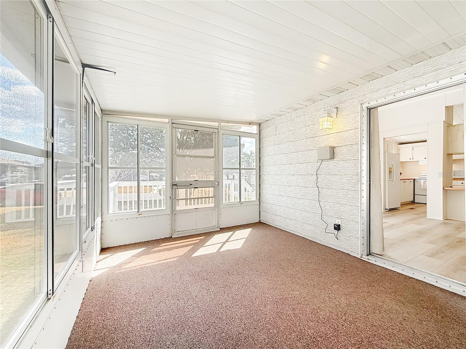 Image 20 of 28 For 741 Royal Palm Avenue