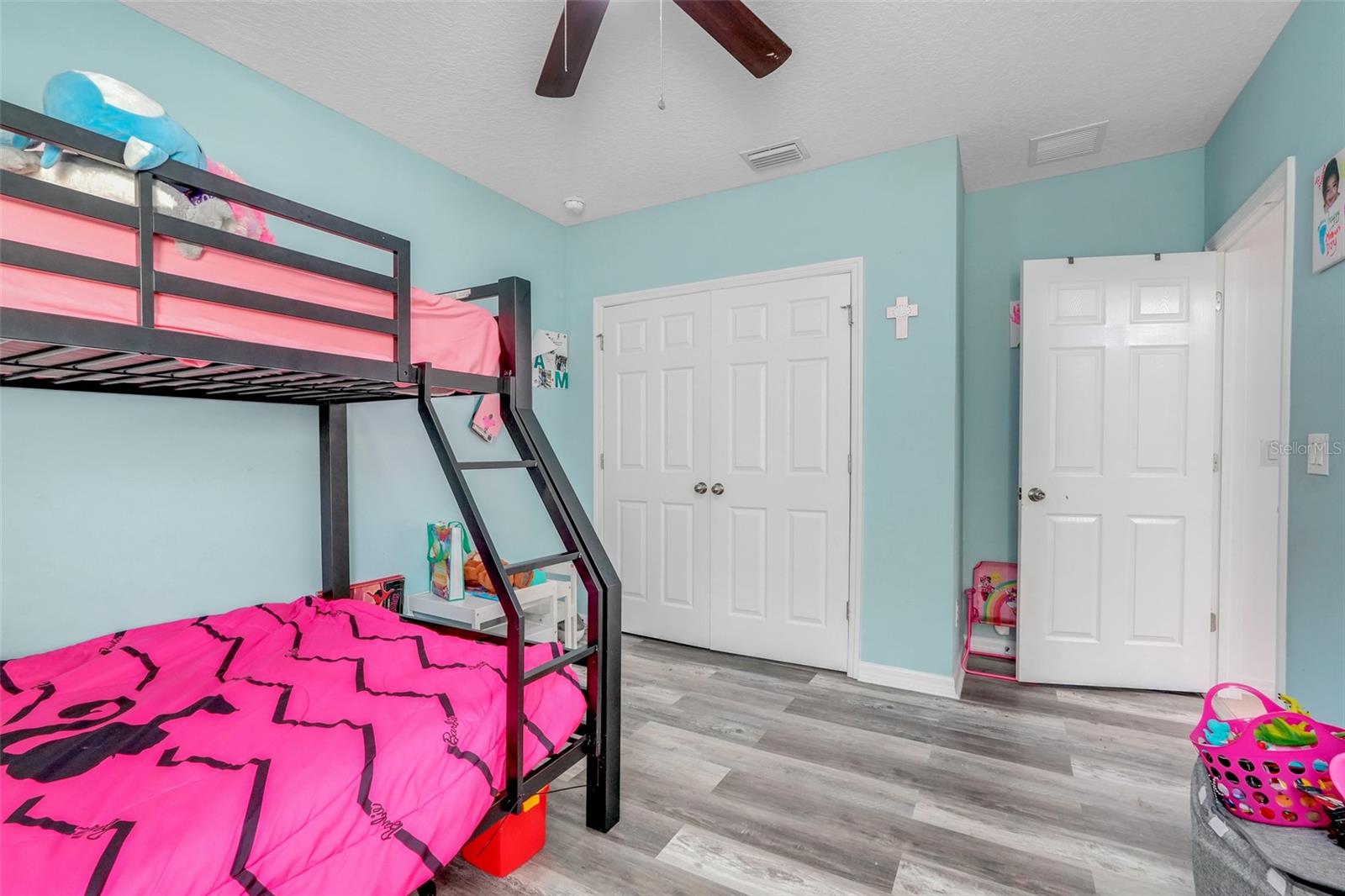 Image 25 of 31 For 9792 Kinmore Drive