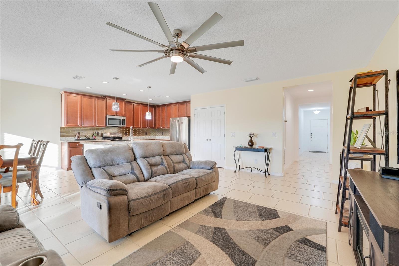 Image 8 of 31 For 9792 Kinmore Drive