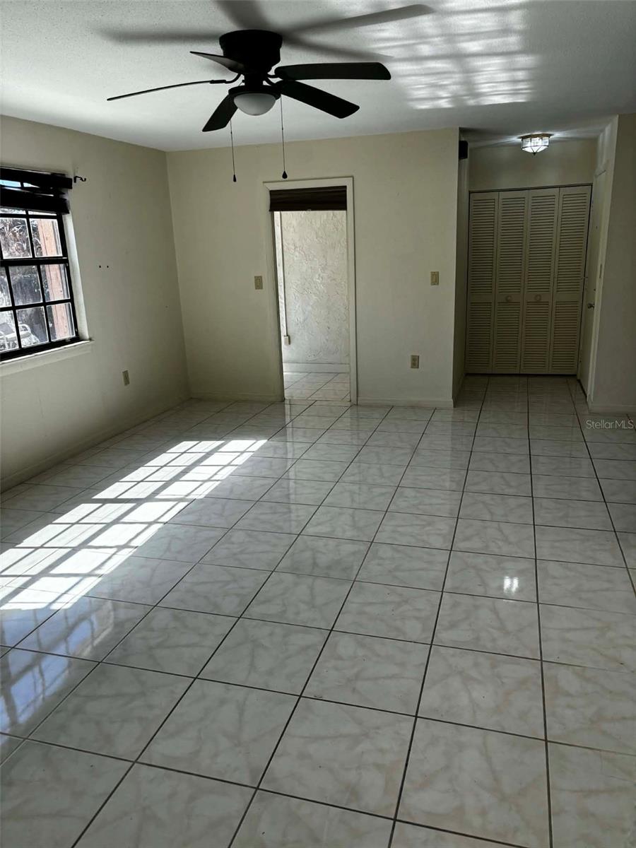 Image 5 of 19 For 500 Newell Hill Road 101a