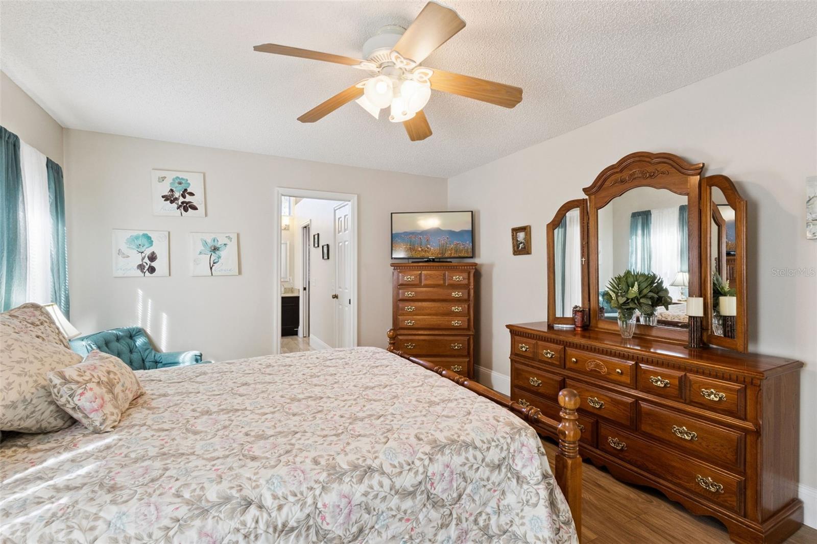 Image 15 of 42 For 33004 Joel Court