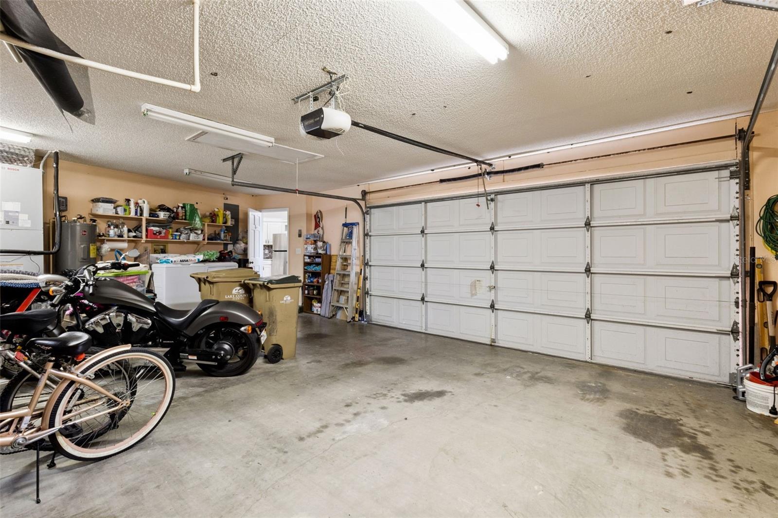 Image 25 of 42 For 33004 Joel Court