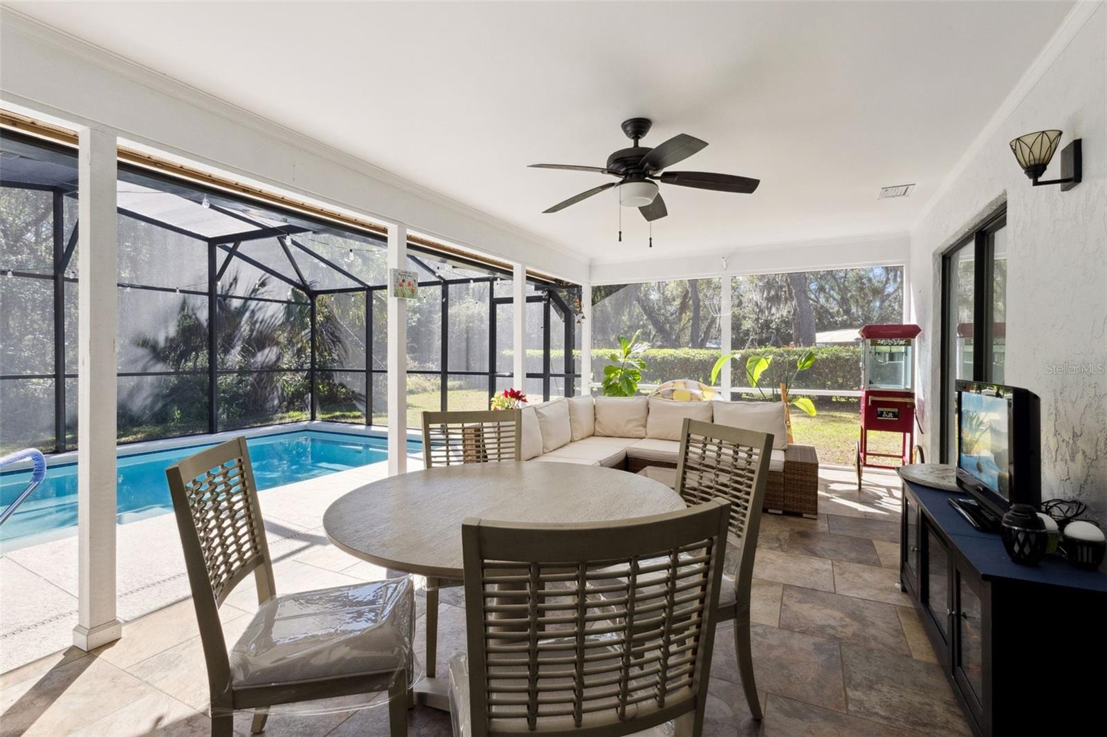 Image 28 of 42 For 33004 Joel Court