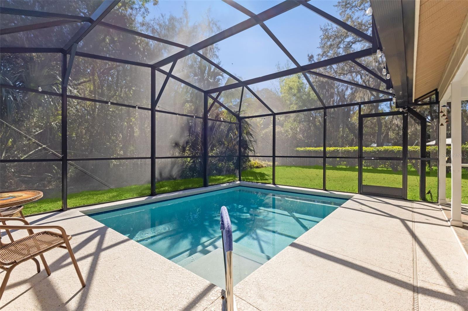 Image 32 of 42 For 33004 Joel Court