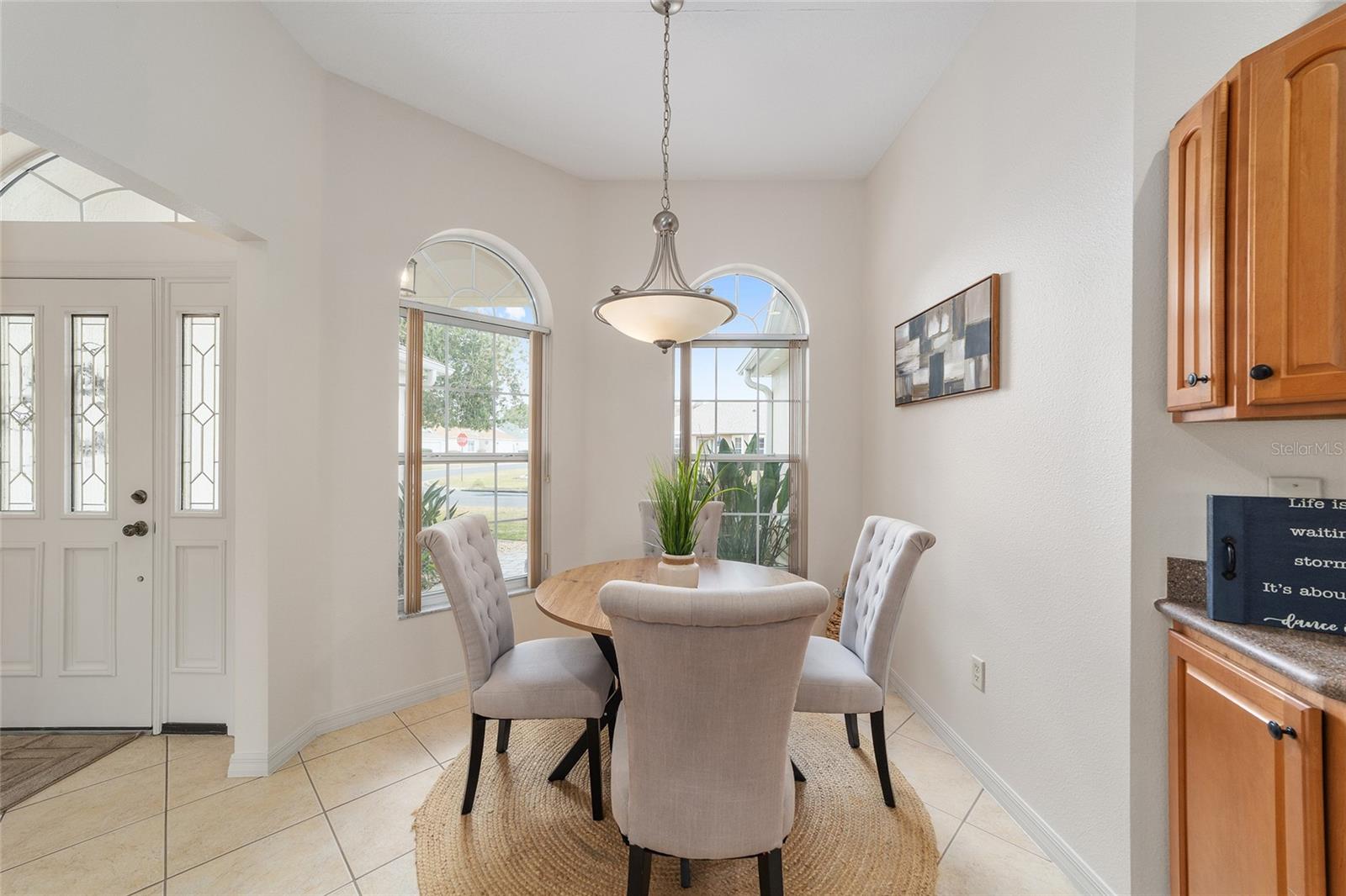 Image 22 of 50 For 8761 168th Kittredge Loop