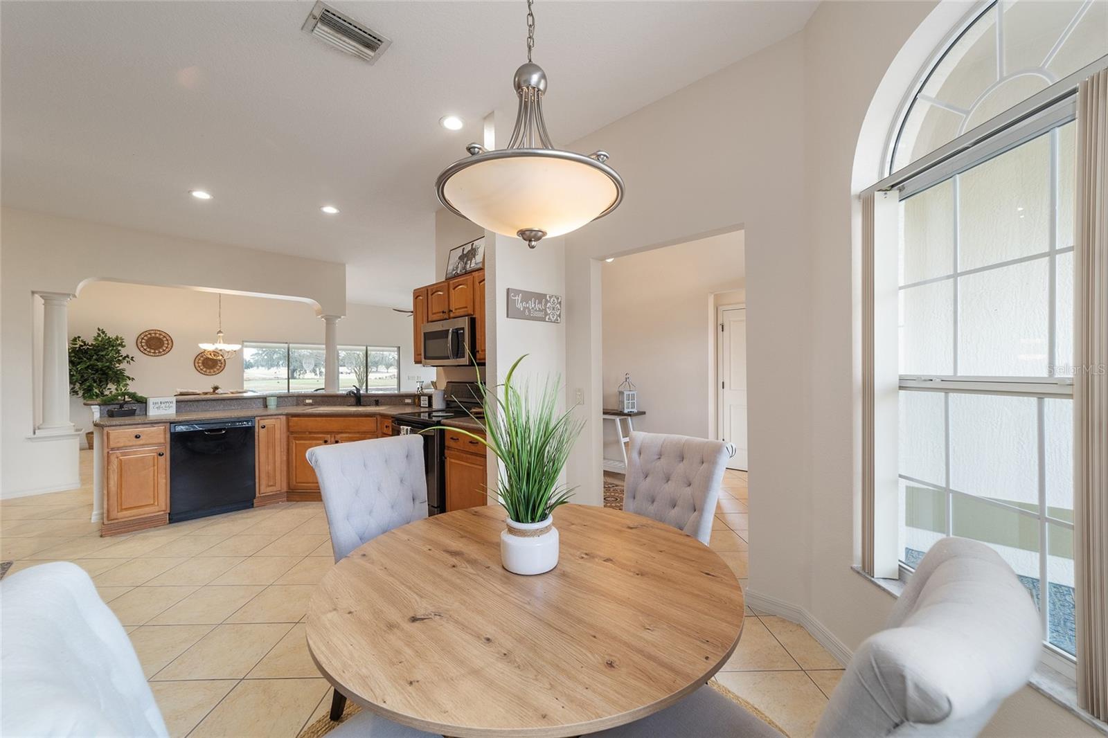 Image 23 of 50 For 8761 168th Kittredge Loop