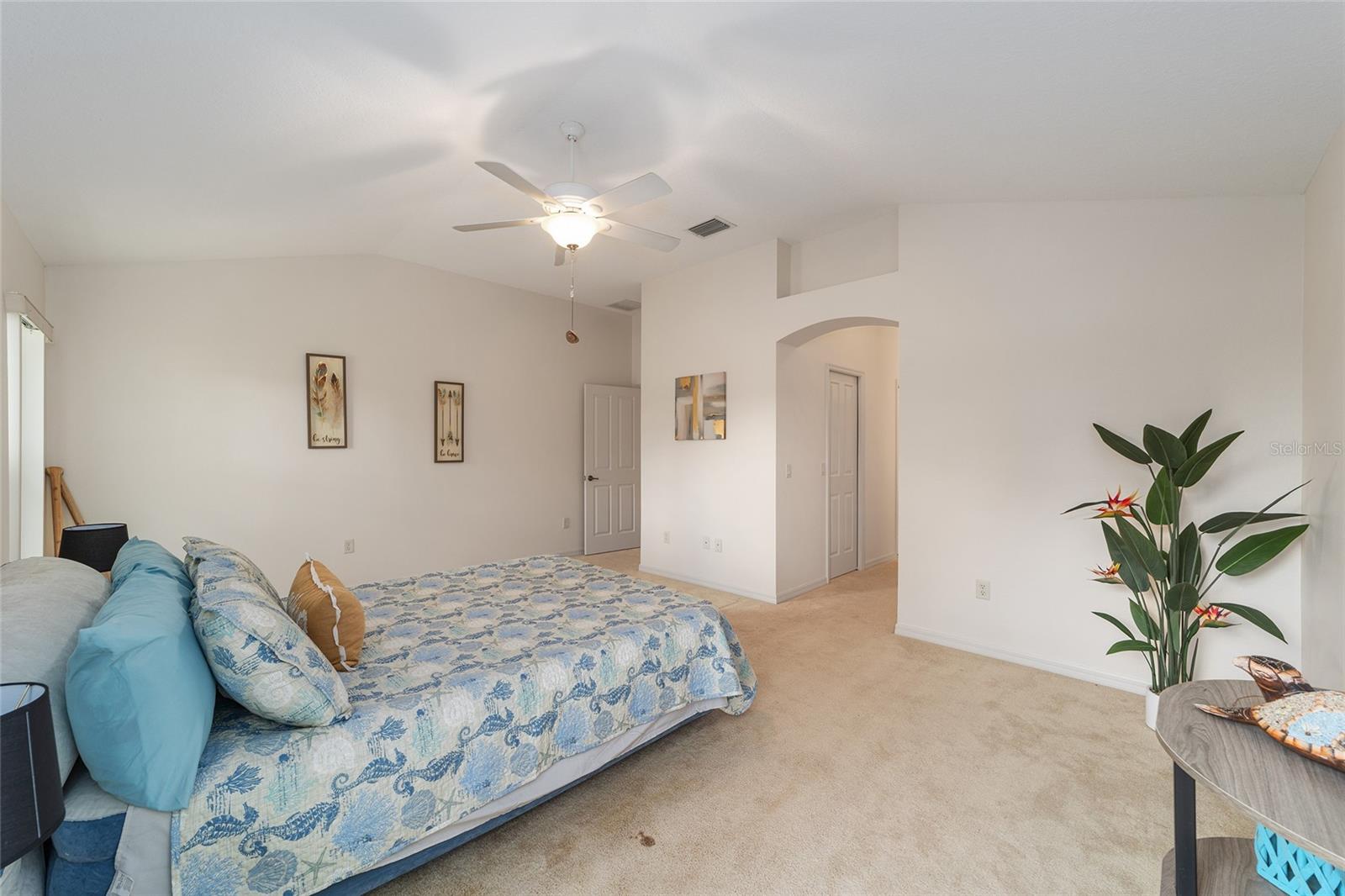 Image 27 of 50 For 8761 168th Kittredge Loop