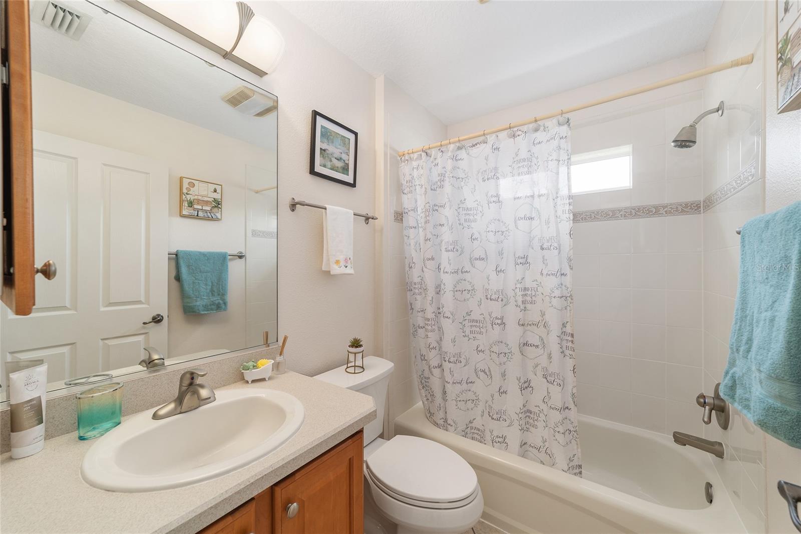 Image 35 of 50 For 8761 168th Kittredge Loop