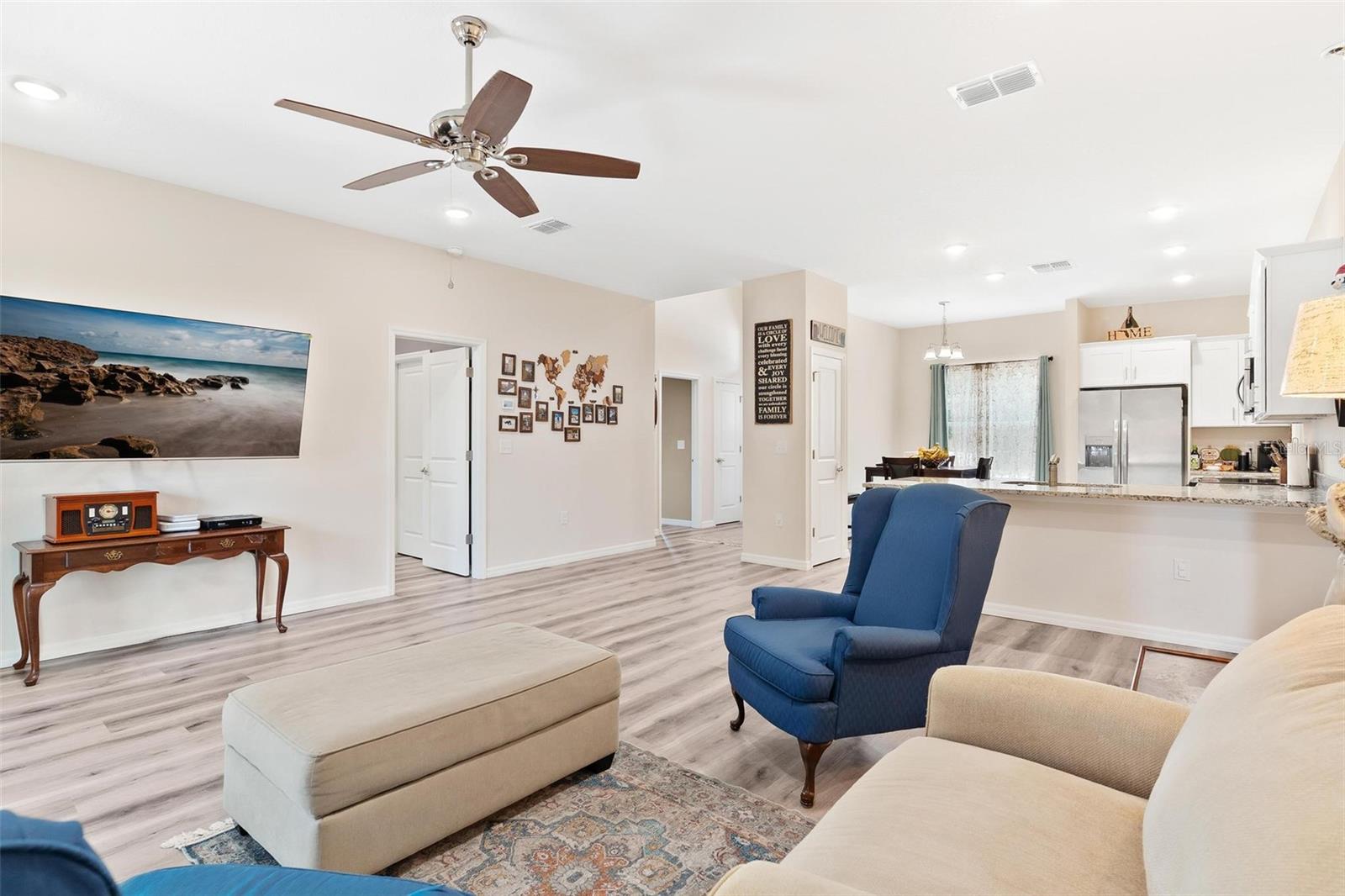 Image 10 of 49 For 41428 Tarpon Avenue