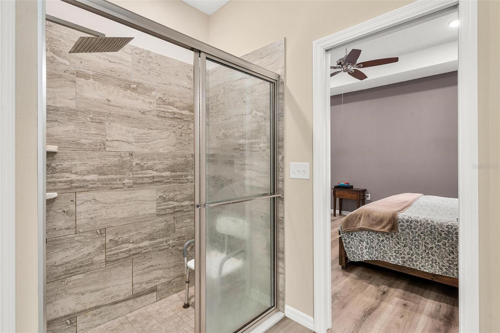 Image 19 of 49 For 41428 Tarpon Avenue