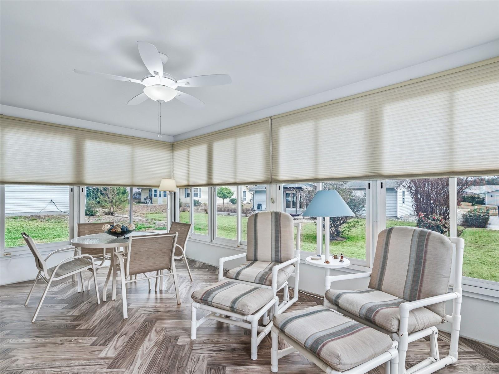 Image 30 of 47 For 2003 Tweed Court